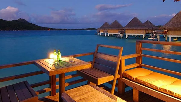 Best Tahiti Vacations - InterContinental Le Moana Resort