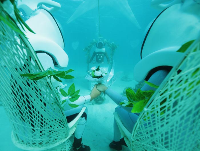 Bora Bora Underwater Wedding