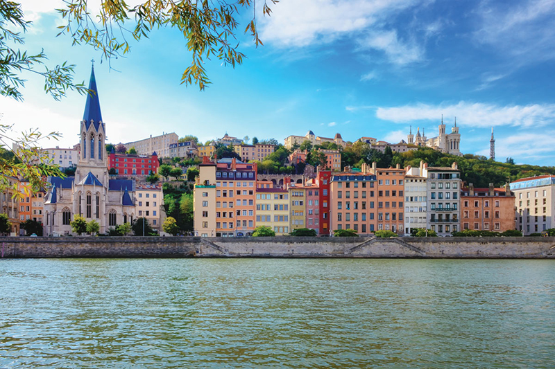 Explore the south of France and indulge on region’s wine and cuisine while on an 8-day Uniworld River Cruise.