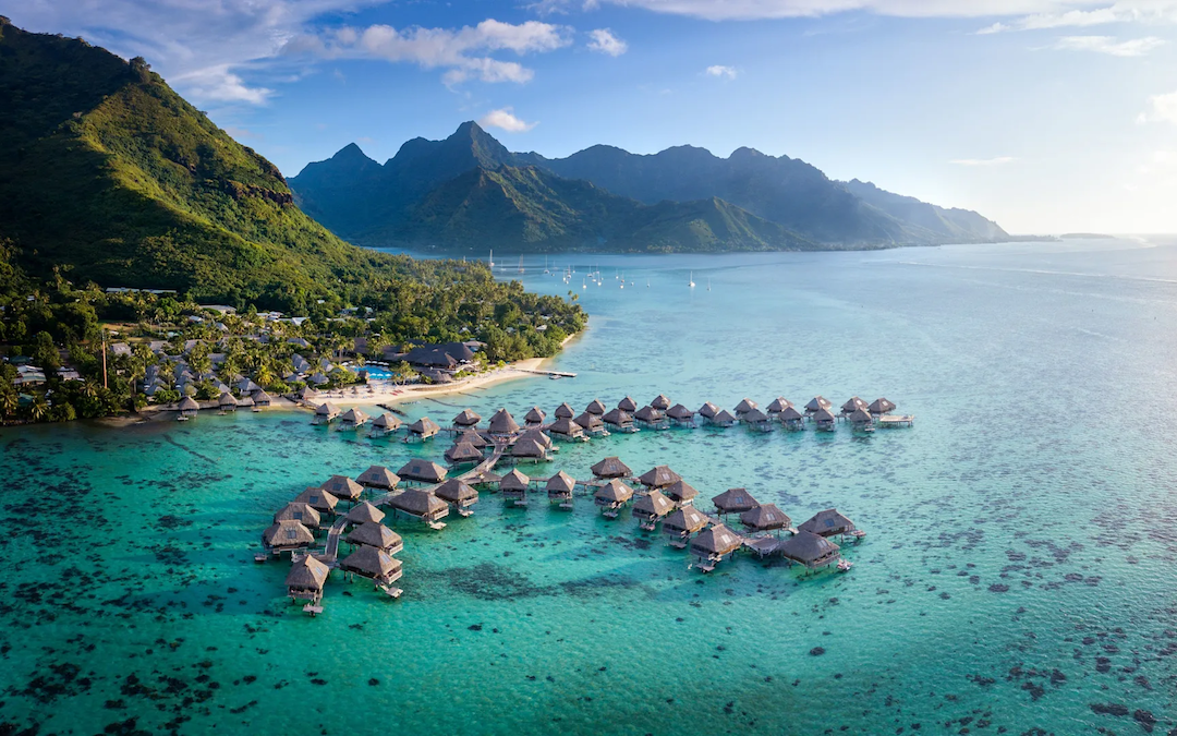 Discover Moorea:  Island Hotels & Excursions in the Heart of French Polynesia